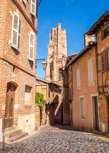 Tableau sur toile Ruelle dans le centre d'Albi, Tarn