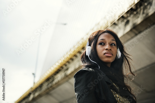 African Woman Listening Music Media Entertainment Relaxation Concept © Rawpixel.com