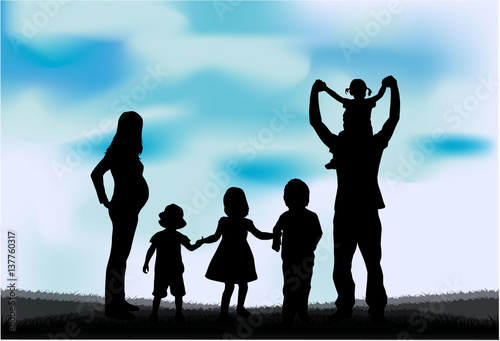 Silhouette of a large family.