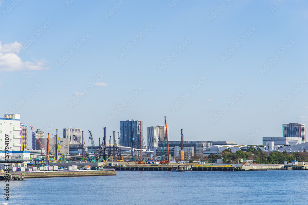 Fototapeta premium 晴海の選手村建設