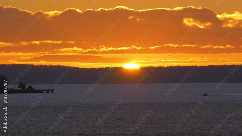 Amazing sunset. View from Pier 66, downtown Seattle. Port of Seattle. Landscape video. 4K, 3840*2160, high bit rate, UHD Amazing sunset. View from Pier 66, downtown Seattle. Port of Seattle. Landscape video. 4K, 3840*2160, high bit rate, UHD