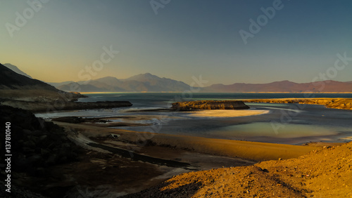 Foto Panorama of Crater salt lake Assal, Djibouti
