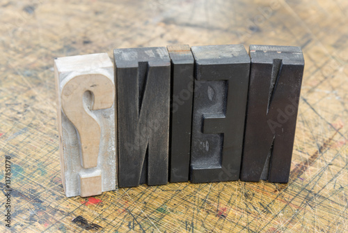 Wort Nein aus Holzbuchstaben