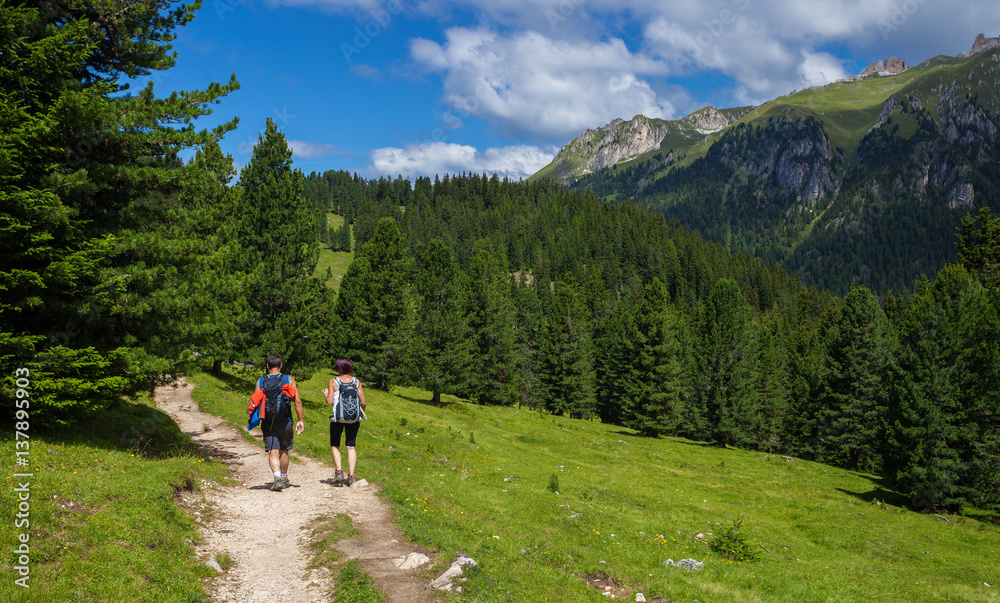 Couple traveling in Dolomite Alps