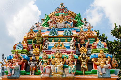 Kapaleeswarar temple in Chennai, India photo
