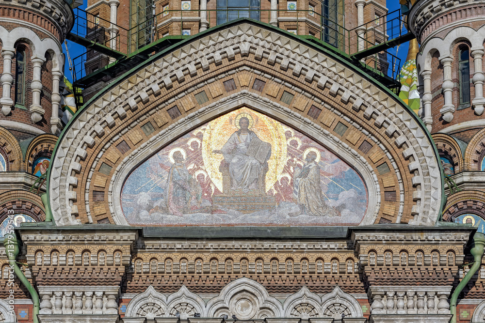 Φωτογραφία Facade of the Church of the Savior on Spilled Blood in Saint-Petersburg, Russia