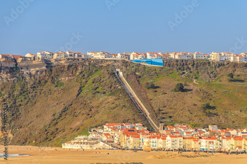 Vista da Praia da Nazaré em Portugal photo