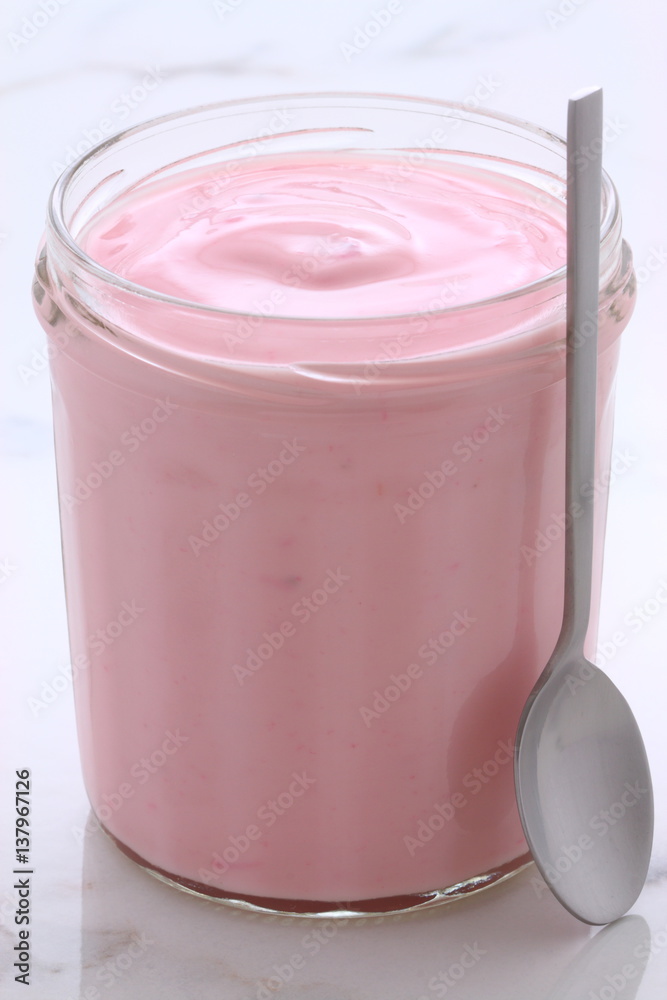 Berries french style yogurt Berries french style yogurt