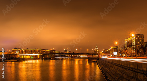 Night Moscow. View of the river and bridge. Downtown, Zamoskvorechye, Krasnokholmskaya Embankment.