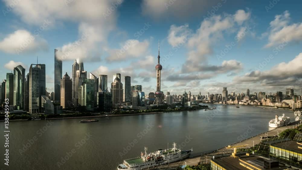 Timelapse of landmark in the Bund of Shanghai at sunny day, China
Timelapse of landmark in the Bund of Shanghai at sunny day, China