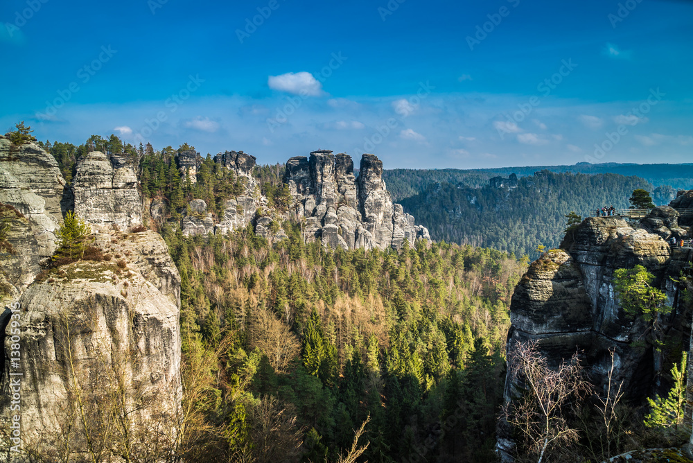 Fototapeta premium Sächsische Schweiz in Deutschland mit seinem Elbsandsteingebirge