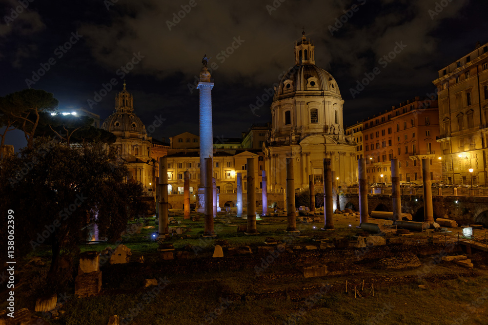 Walk in Rome by night among ancient monuments.