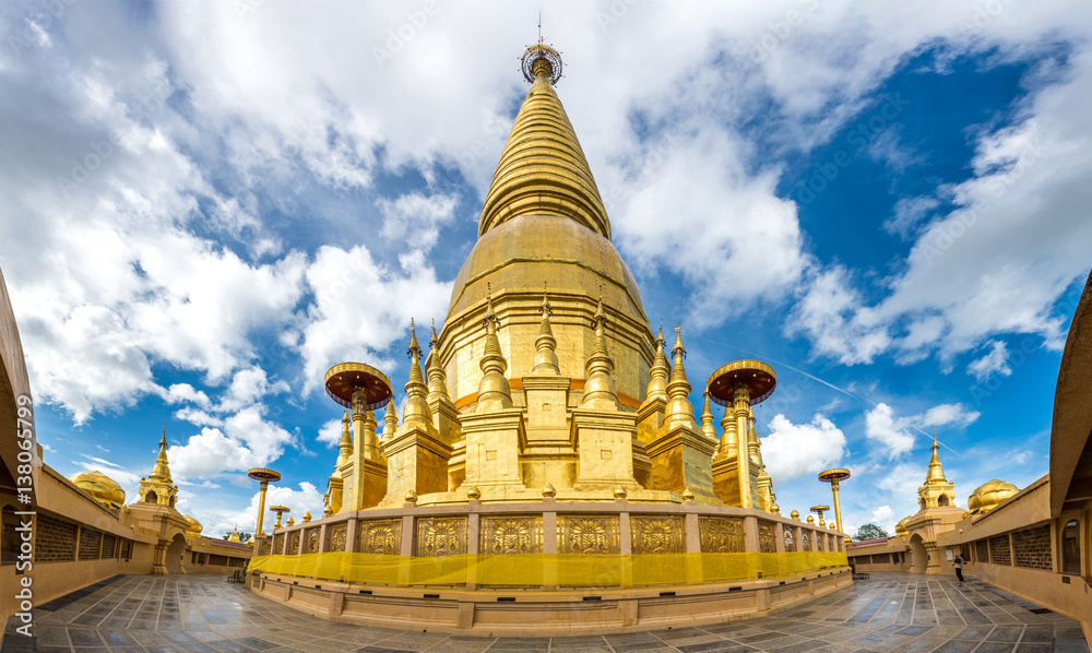 Fototapeta premium Wat Prabudhabaht Huay Toom, Phamahatrad jade sri wiang chai at Li,Lamphun province,Thailand (Shwedagon pagoda Model)