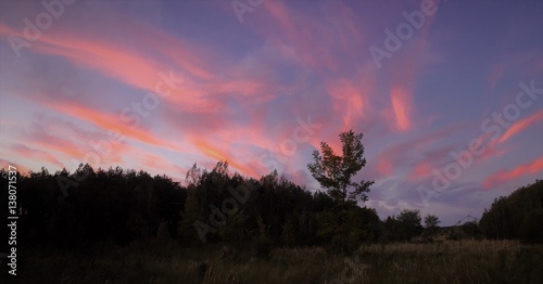 Fotografie lila wolken