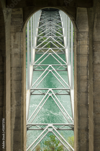 Bridging Arrows