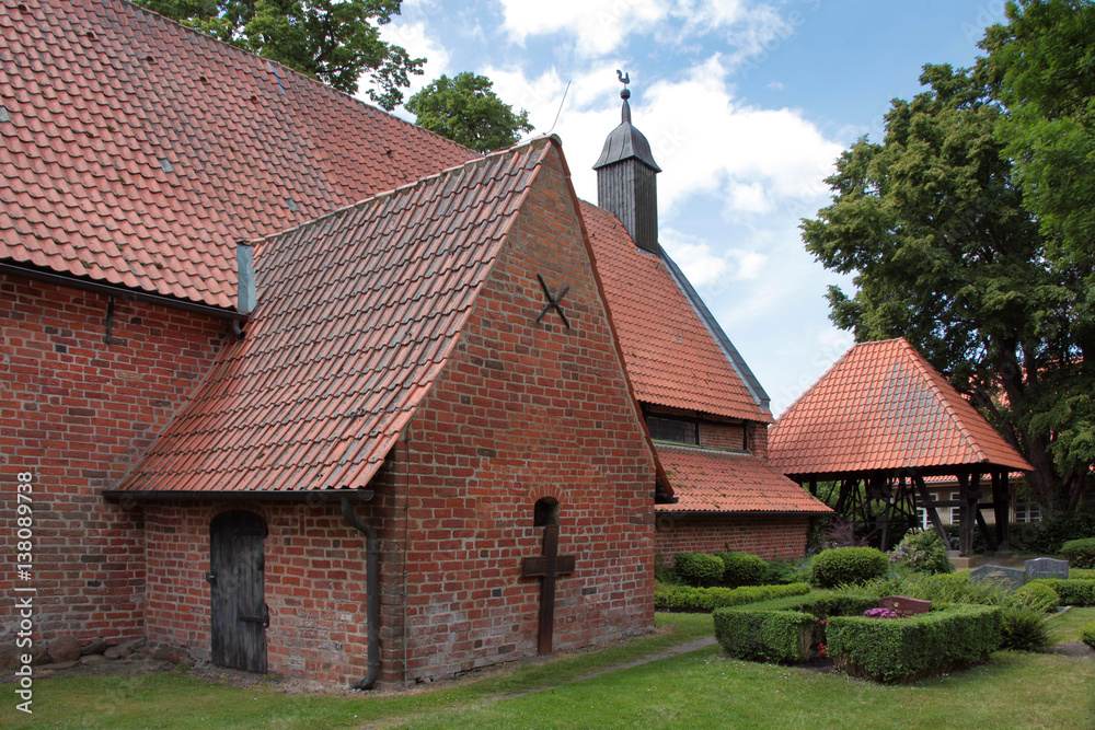 Fototapeta premium Kirche in Waase auf Umanz,Insel Rügen.1