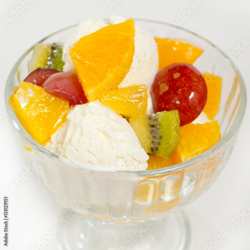 ice cream with fruit in a glass2