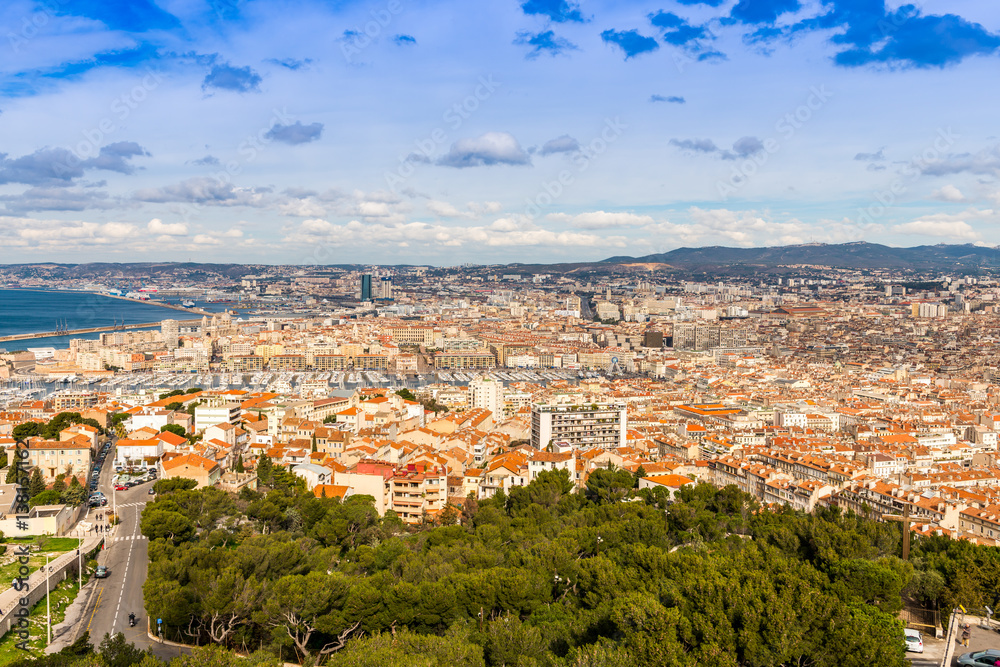 Vue de Marseille depuis Notre-Dame-de-la-Garde, Bouches-du-Rhône, Provence, France