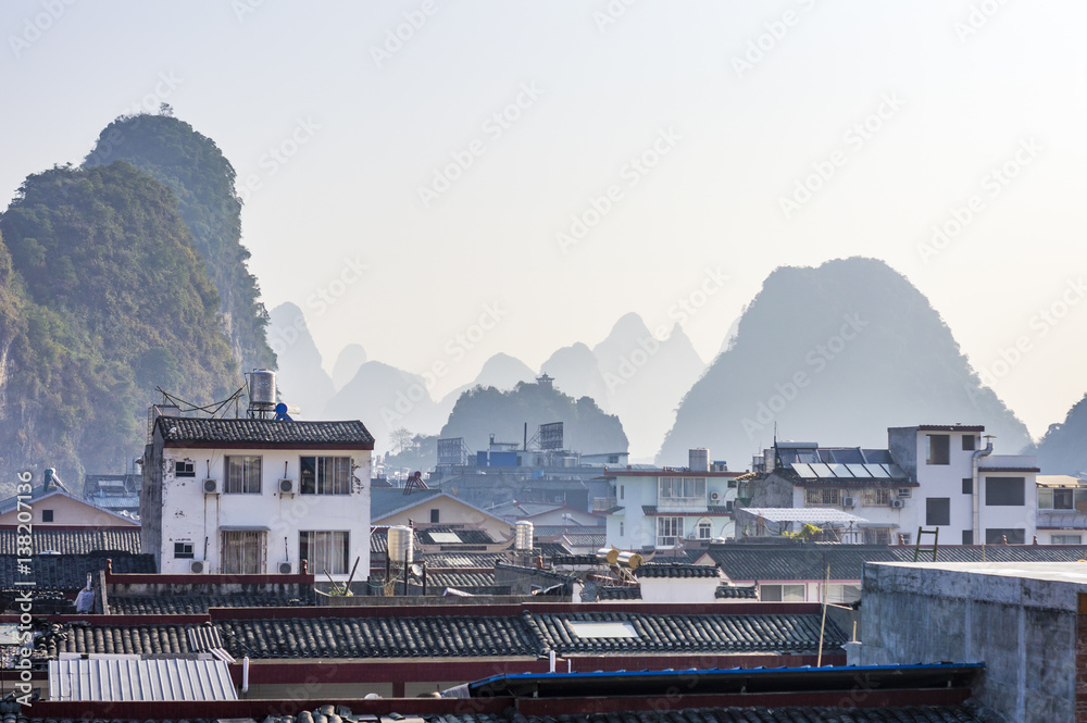 Obraz premium Yangshuo cityscape skyline with Karst mountains in Guangxi Province, China