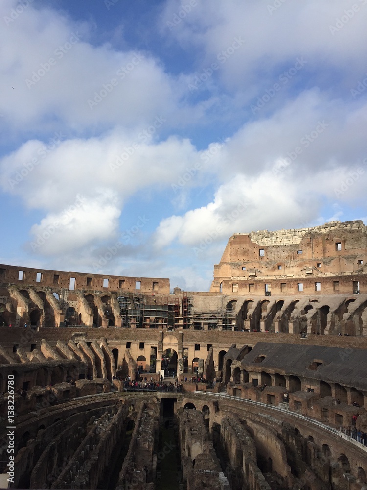 Interno del Colosseo, Roma, Italia