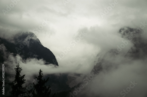 Dunkle Wolken im Berchtesgadener Land