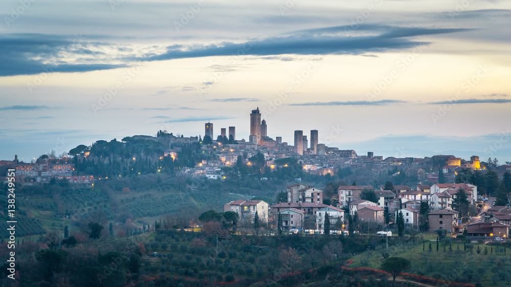 San-Giminiano, Tuscany, Italy. Foggy morning