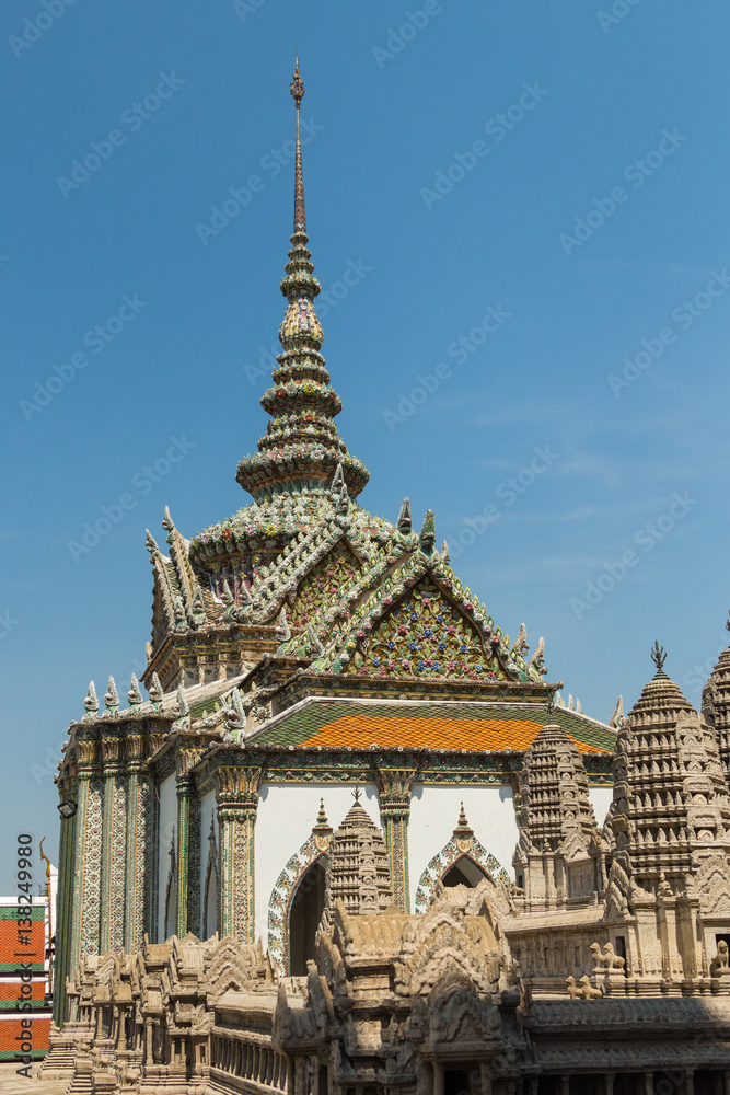 Phra Sawet Kudakhan at the Temple of the Emerald Buddha (Wat Phra Kaew), Grand Palace complex, Bangkok, Thailand Phra Sawet Kudakhan at the Temple of the Emerald Buddha (Wat Phra Kaew), Grand Palace complex, Bangkok, Thailand