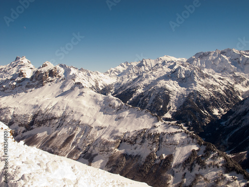 Skigebiet Hasliberg im Berner Oberland, Schweiz photo