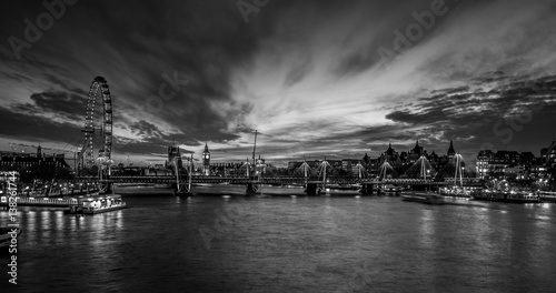Fototapeta Naklejka Na Ścianę i Meble -  Houses of Parliament, Big Ben and Westminster, London