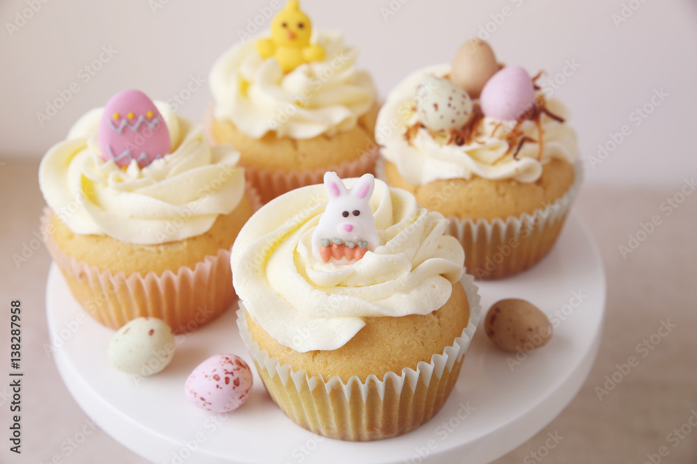 Homemade Easter eggs cupcakes, toning