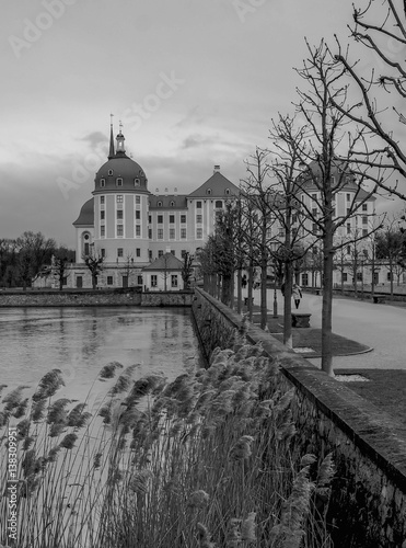 Sepia Schloss Moritzburg 02