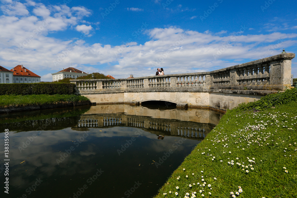 Fototapeta premium Bride and groom outdoor on their wedding day