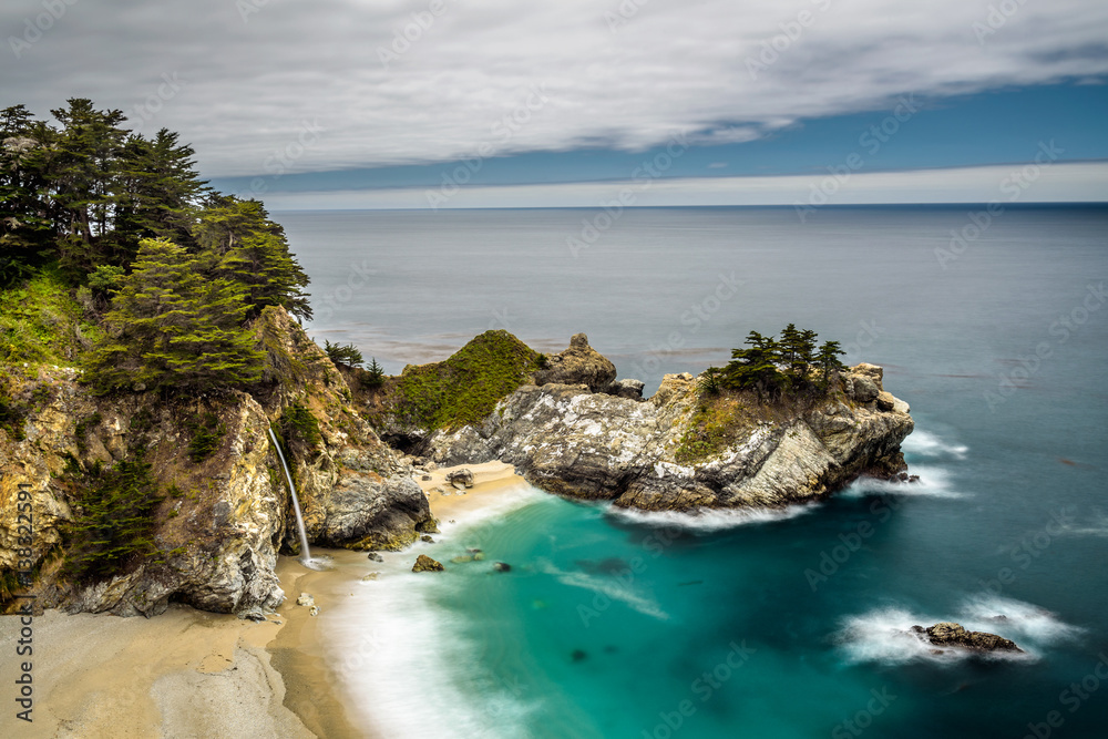 McWay Falls on Pacific Coast Highway, Big Sur state park, California