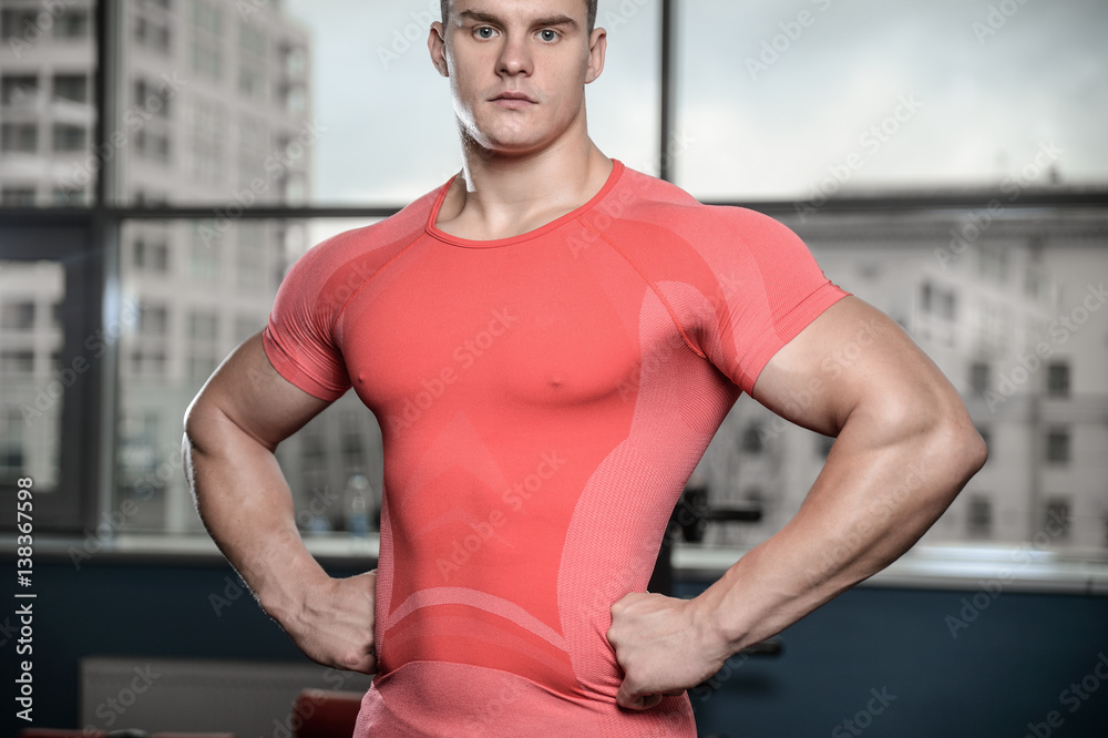 Obraz premium young man train in gym healthcare lifestyle sexy caucasian man