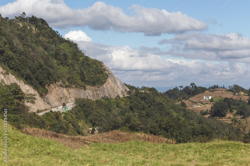 Obraz premium Clouds Over Guatemalan Countryside