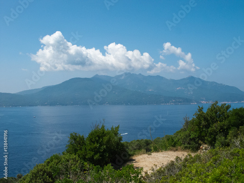 Blick von Enfola   ber den Golfo di Viticcio  Elba  Toskana  Italy