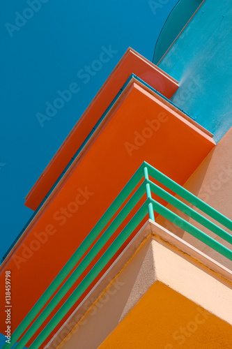 Technicolor-Haus in Albufeira