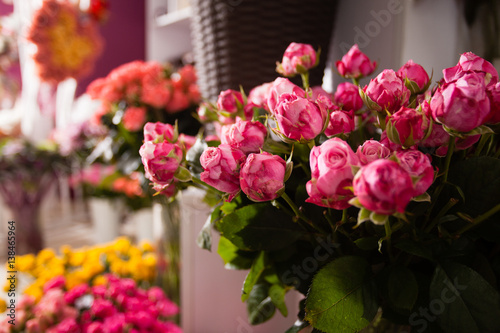 Bouquets roses at a florist's shop © oksix