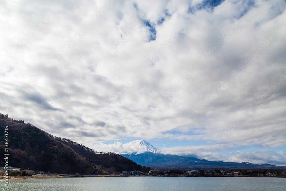 The Mt.Fuji and Lake Kawaguchiko.The shooting location is Lake Kawaguchiko, Yamanashi prefecture Japan.