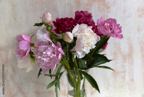 Fototapeta Naklejka Na Ścianę i Meble -  Bouquet of beautiful peonies
