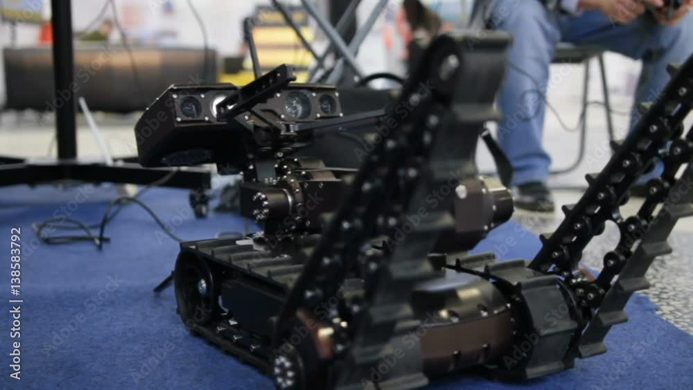 Remote Control Army Rfobot Military robot for discovery and searching on the remote control ...