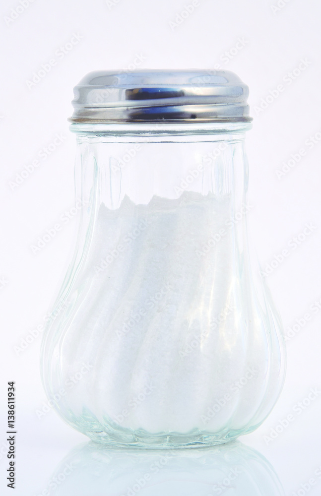 Sal. Recipiente de cristal tradicional para depositar la sal. Stock Photo |  Adobe Stock