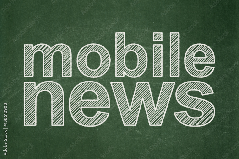 Obraz premium News concept: Mobile News on chalkboard background