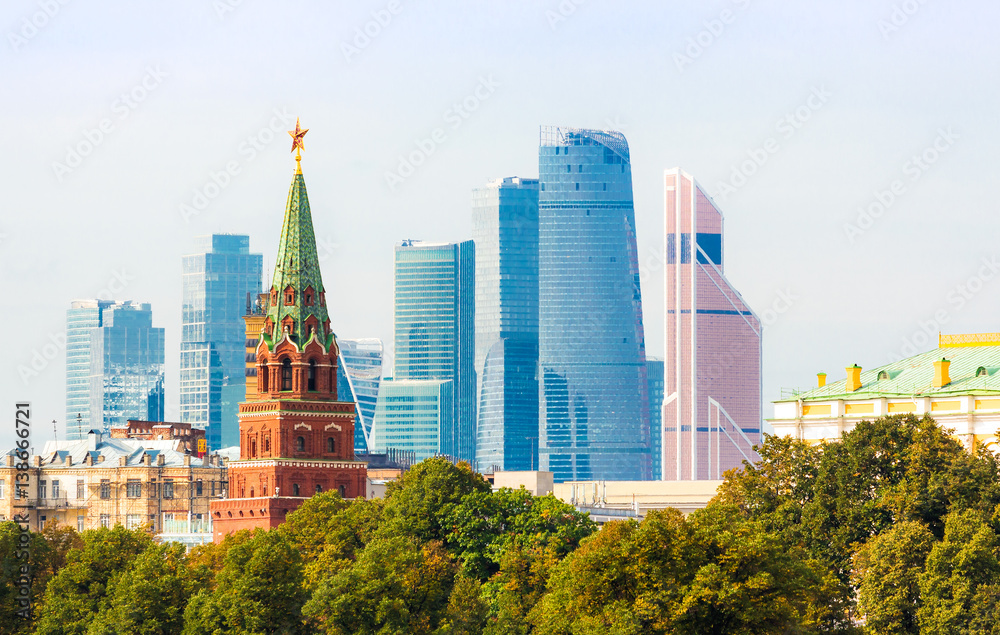 Fototapeta premium Moscow City business district with Kremlin tower