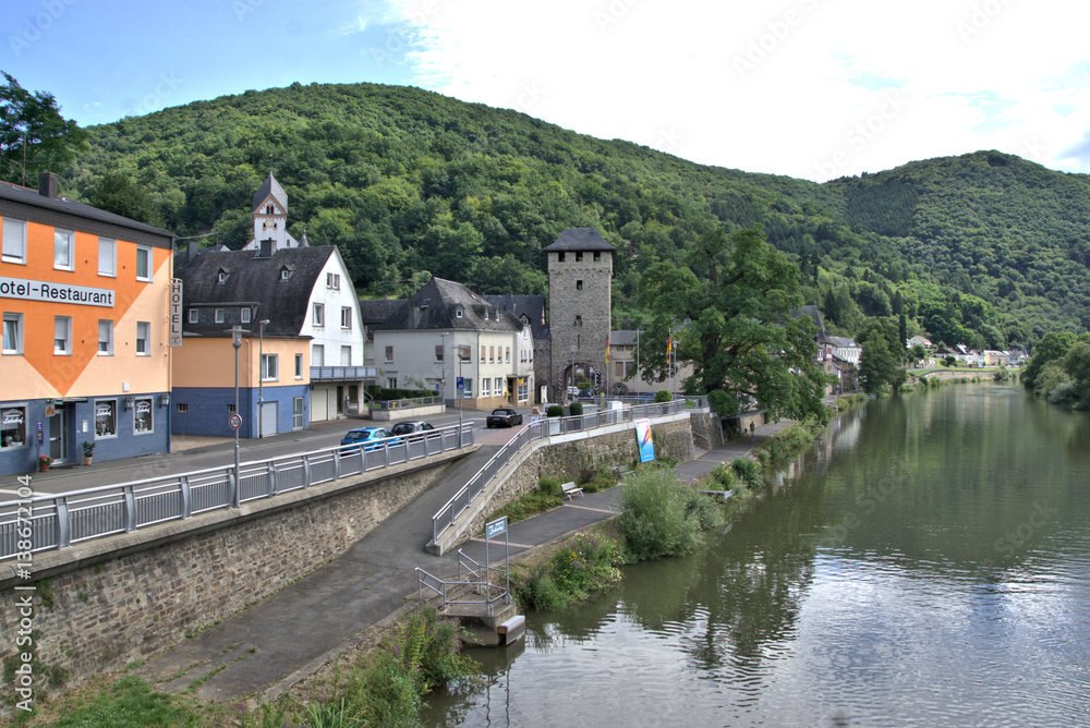 Fototapeta premium Dausenau an der Lahn, Gemeinde Bad Ems