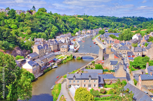 Dinan, le port et la Rance 