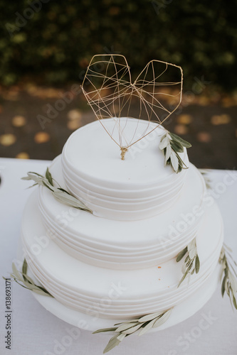 wedding cake photo