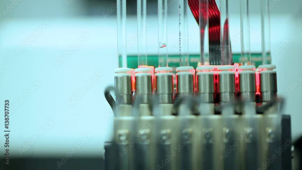 machine automatisée en laboratoire 
