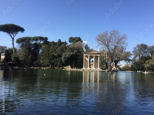  Laghetto dell'Esculapio, Parco di Villa Borghese, Roma, Italia