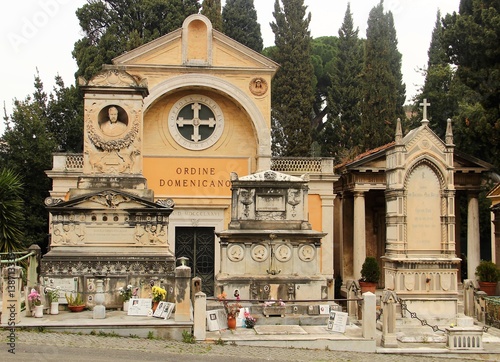 Cimitero Monumentale del Verano a Roma photo